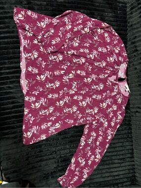 Women’s Floral Long-Sleeve Blouse in Burgundy